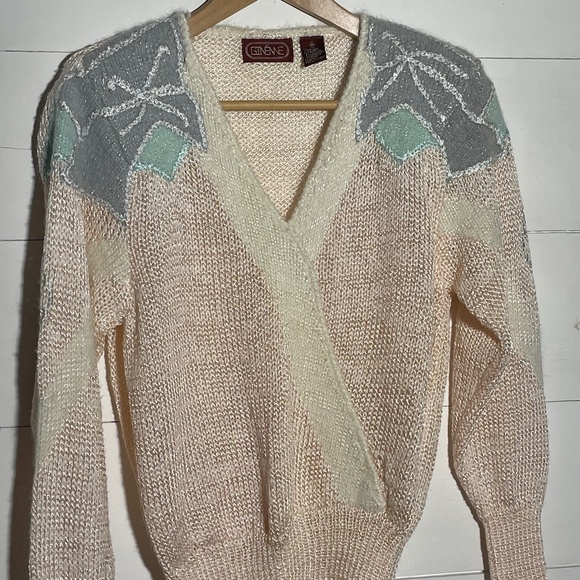 VINTAGE Women's 80's Baby Pink and Floral Sweater Size Medium - Picture 1 of 6